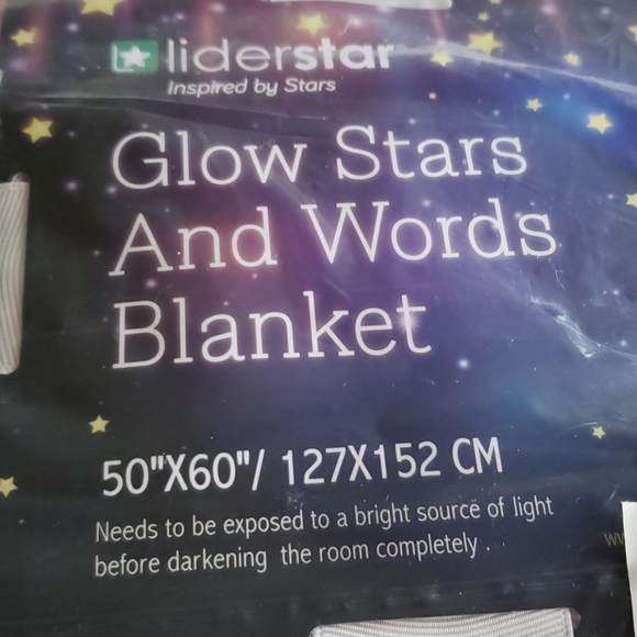 Glow Stars and Words Blanket. - Picture 2 of 5